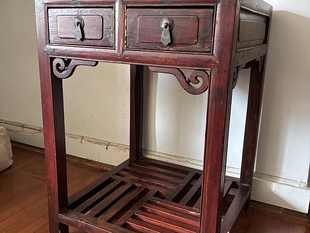Side table