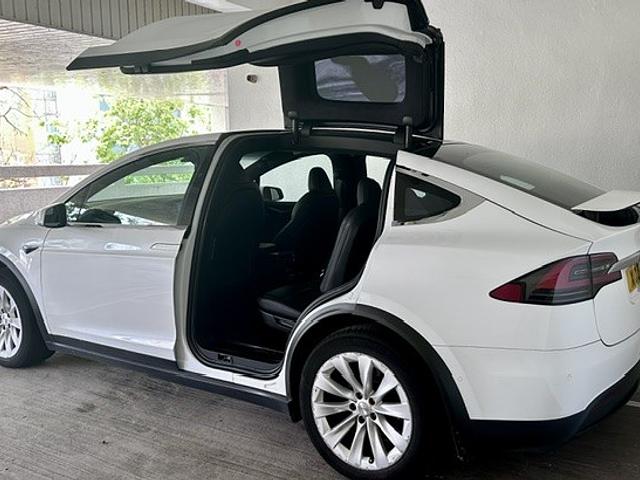 December 2020 TESLA X, New Battery, Low Mileage