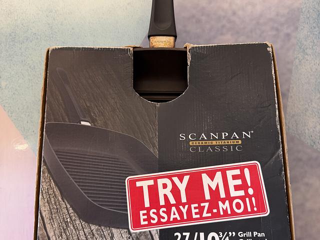 SCANPAN ceramic titanium grill pan