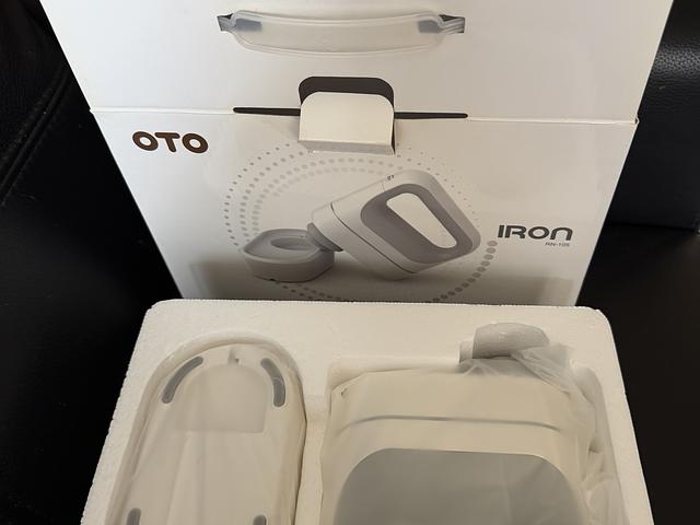 OTO wireless muscle percussive massager