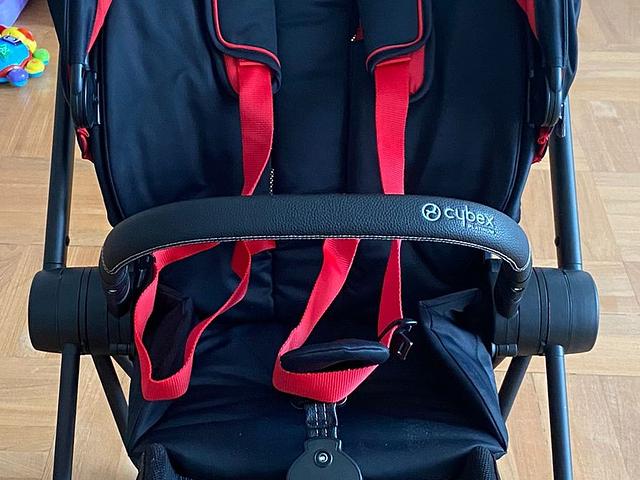 Baby Stroller-Cybex Platinum with Ferrari seatpack