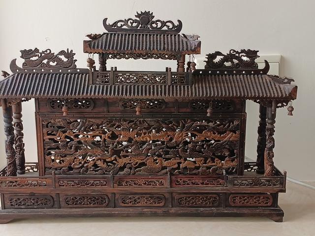 red sandalwood/rosewood antique 