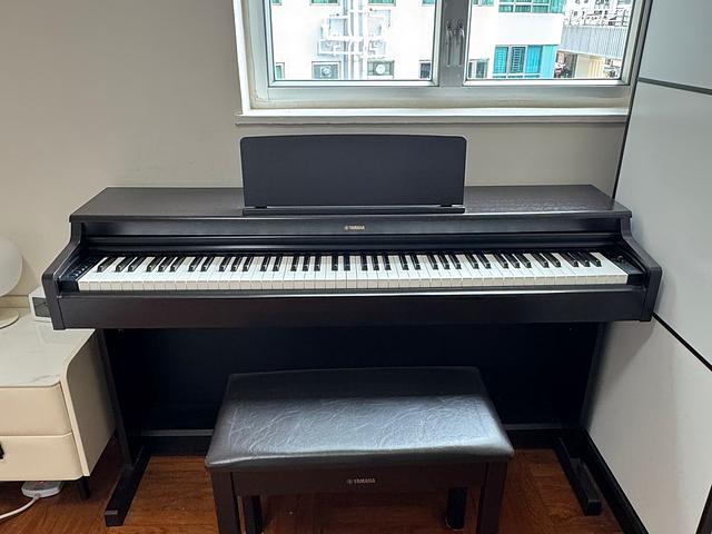 Digital Piano for sell