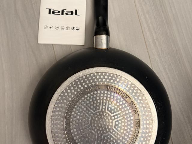 Tefal titanium forged induction non stick pan 28cm