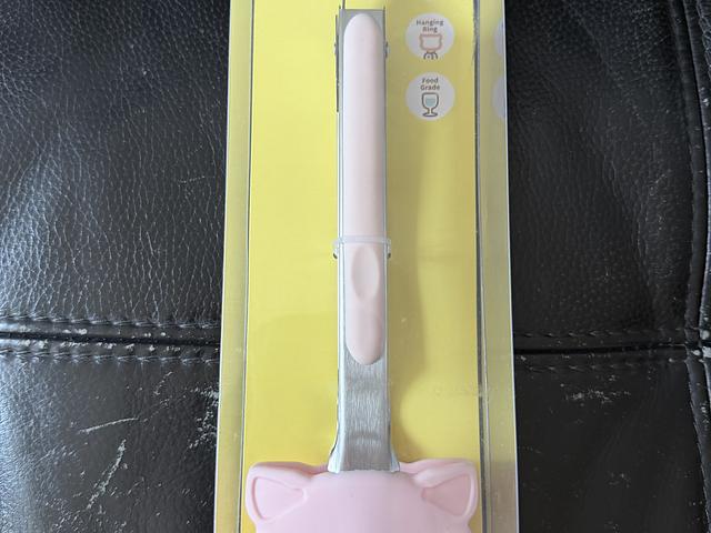 Kitchen utensils 
