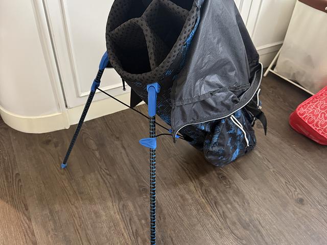 Lightweight Golf Bag