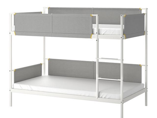 Bunk bed 