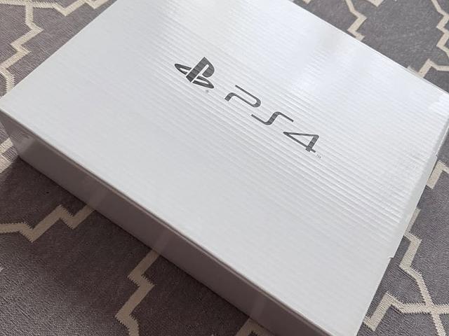 PS4 PlayStation 4 Darth Vader Edition HDD