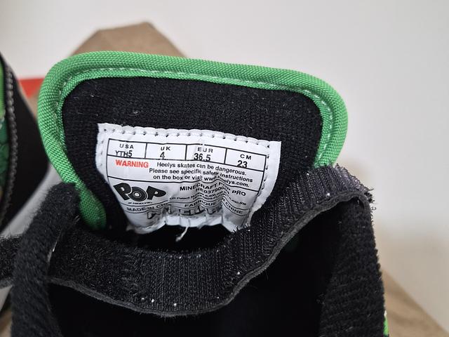 Resell POP Wheeledshoes _ Minecraft theme