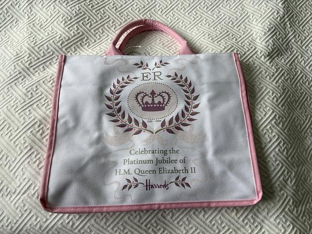 Harrods Queen Elizabeth II Platinum Jubilee Tote 