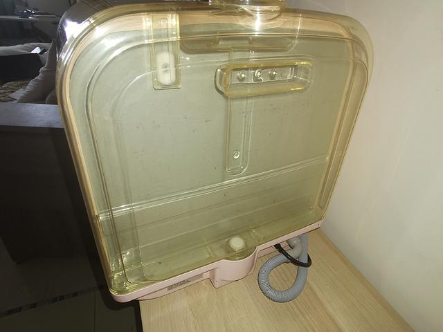 Moving Sale - Dish washing machine @$100
